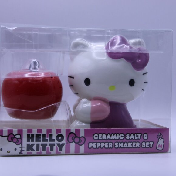 Hello Kitty Salt and Pepper Shakers (NWT) - Picture 2 of 6
